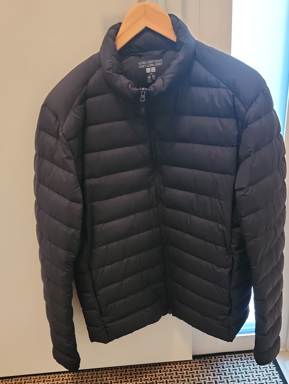 Uniqlo Men's Ultra Light Down Puffer Jacket